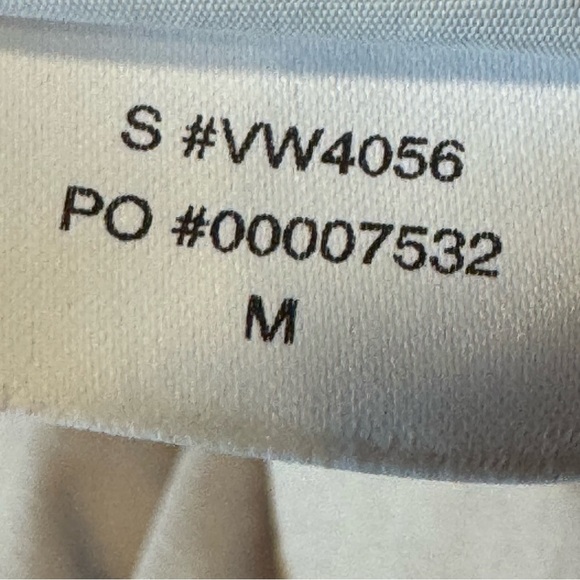 Vuori Womens Cargo Jogger Pants Size Medium Ivory White Drawstring VW4056 - Picture 10 of 12